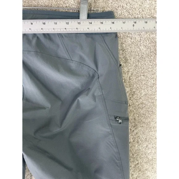 ARC'TERYX Pants Womens 8 Outdoor Gray Nylon Straight Leg Embroidered